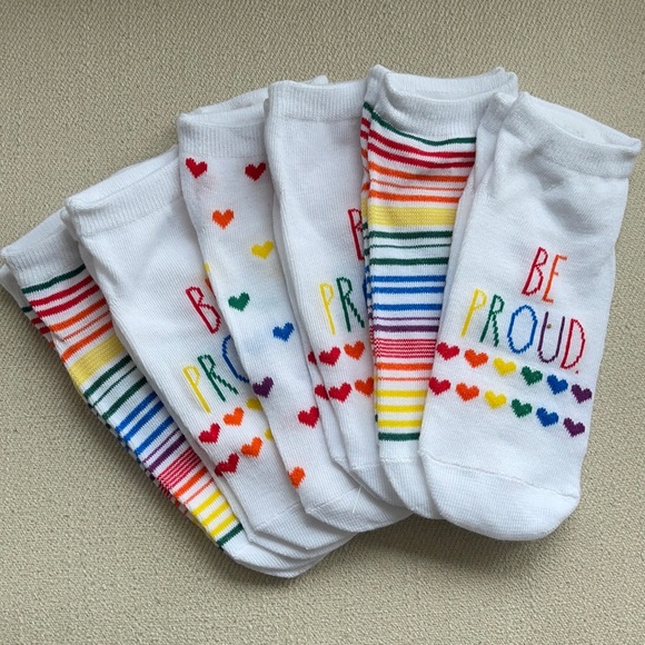 RAE DUNN SOCKS 6 Pair